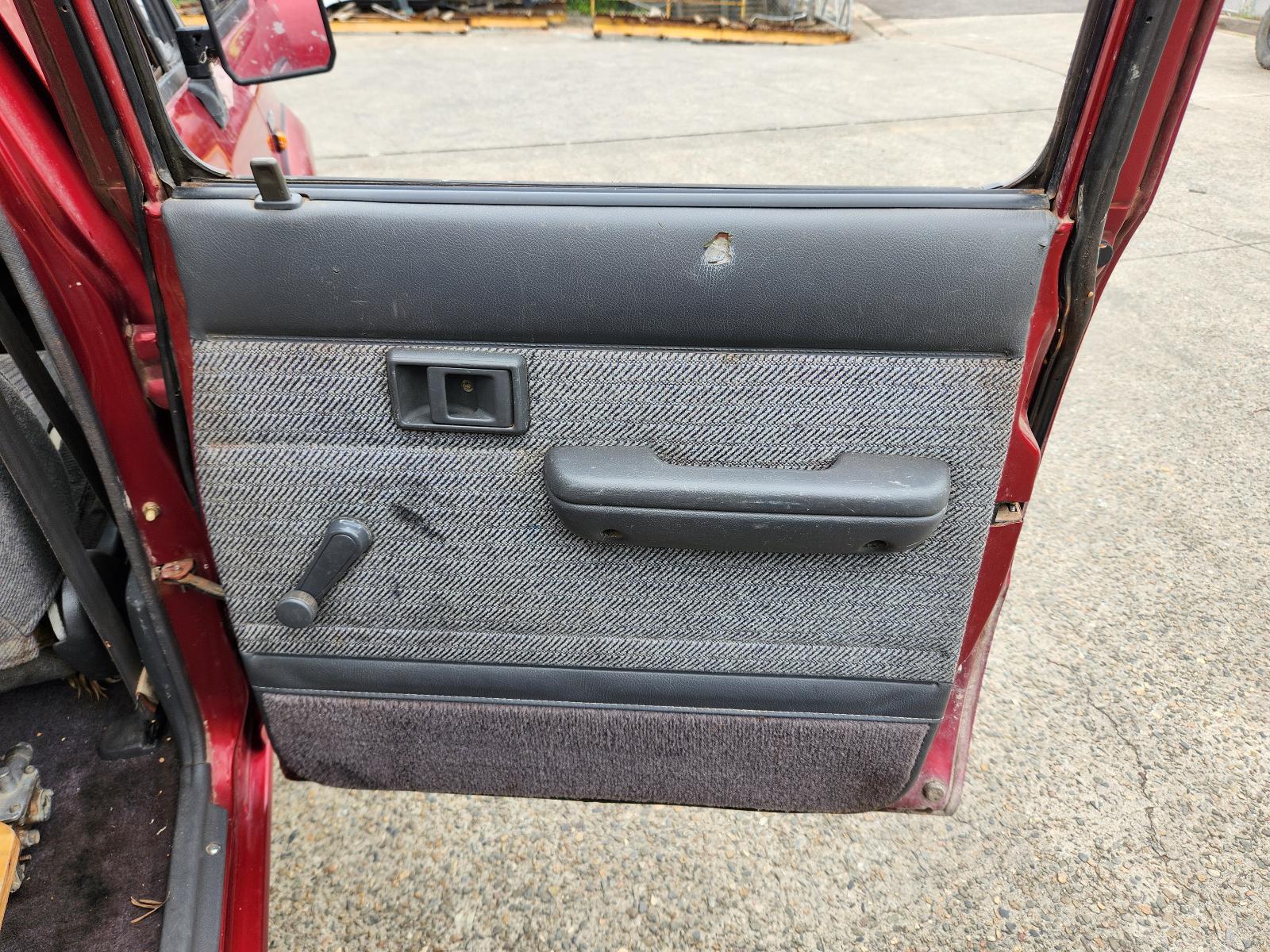 Toyota Hilux 1993 2 Door Utility View Toyota Hilux 1993 2 Door Utility