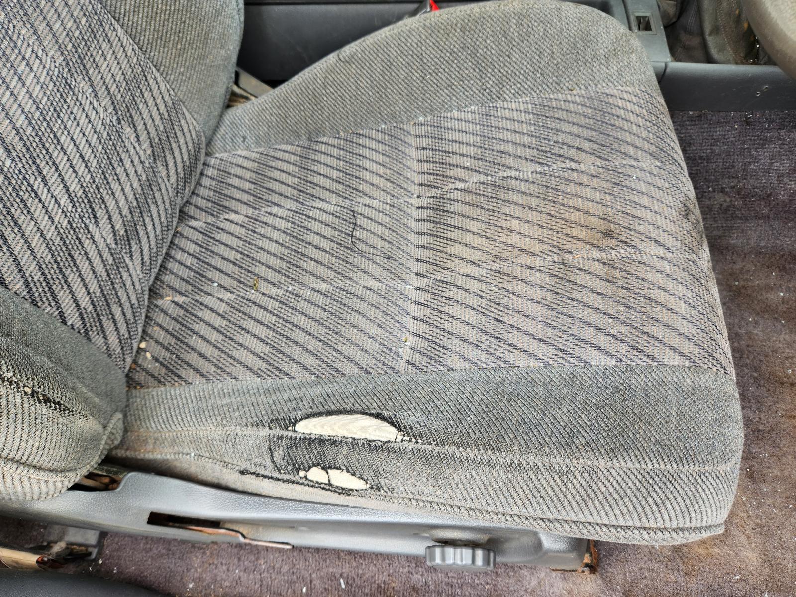 Toyota Hilux 1993 2 Door Utility View Toyota Hilux 1993 2 Door Utility