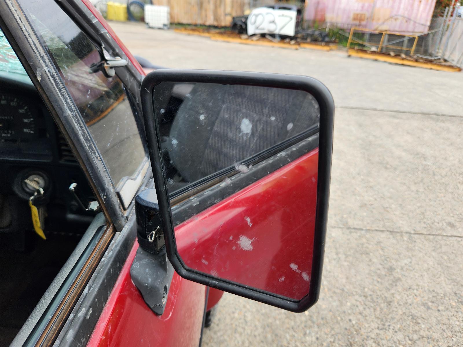 Toyota Hilux 1993 2 Door Utility View Toyota Hilux 1993 2 Door Utility