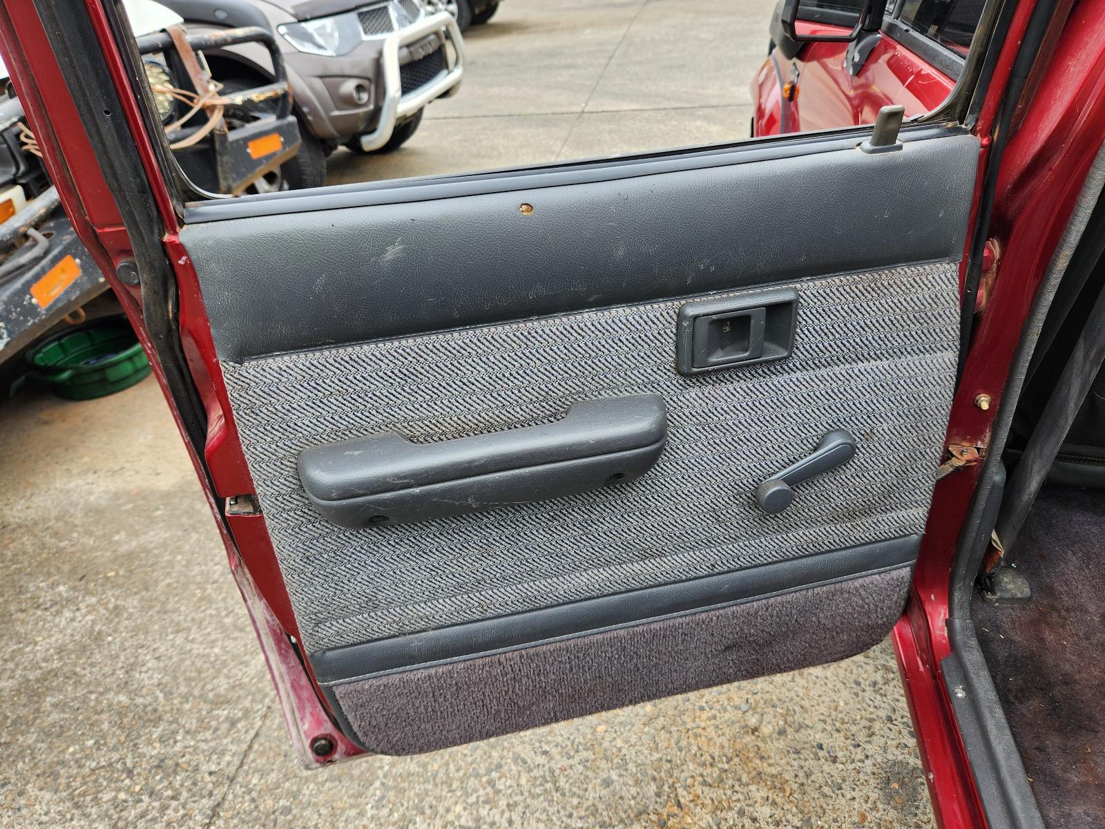 Toyota Hilux 1993 2 Door Utility View Toyota Hilux 1993 2 Door Utility