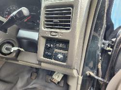 View Nissan Patrol 2000 4 Door Station Wagon