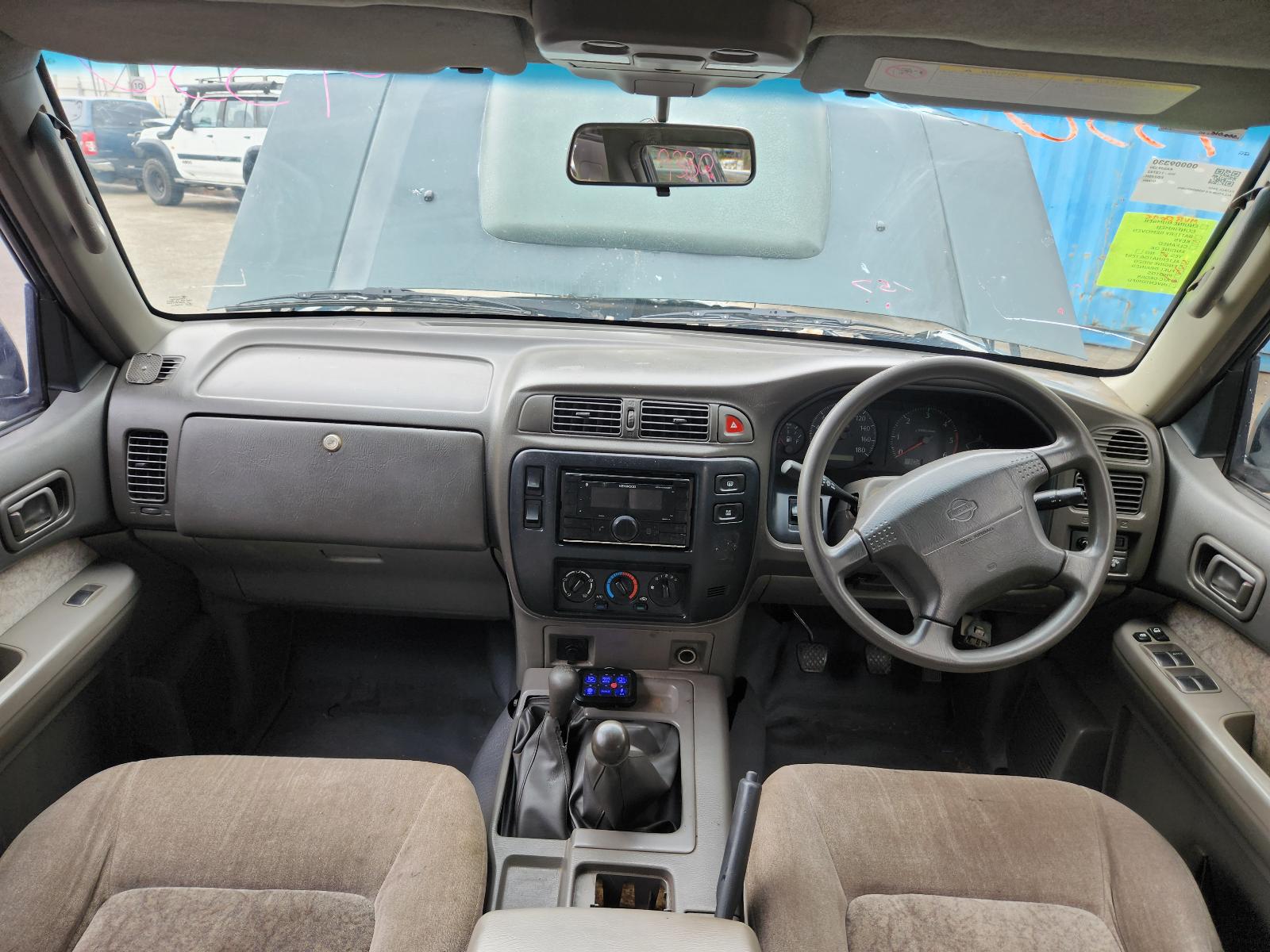 Nissan Patrol 2000 4 Door Station Wagon View Nissan Patrol 2000 4 Door Station Wagon