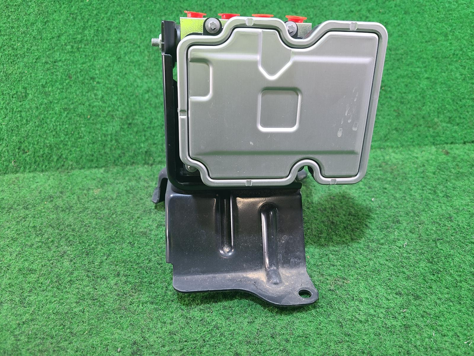 View Auto part Abs Pump/Modulator Isuzu Dmax 2021
