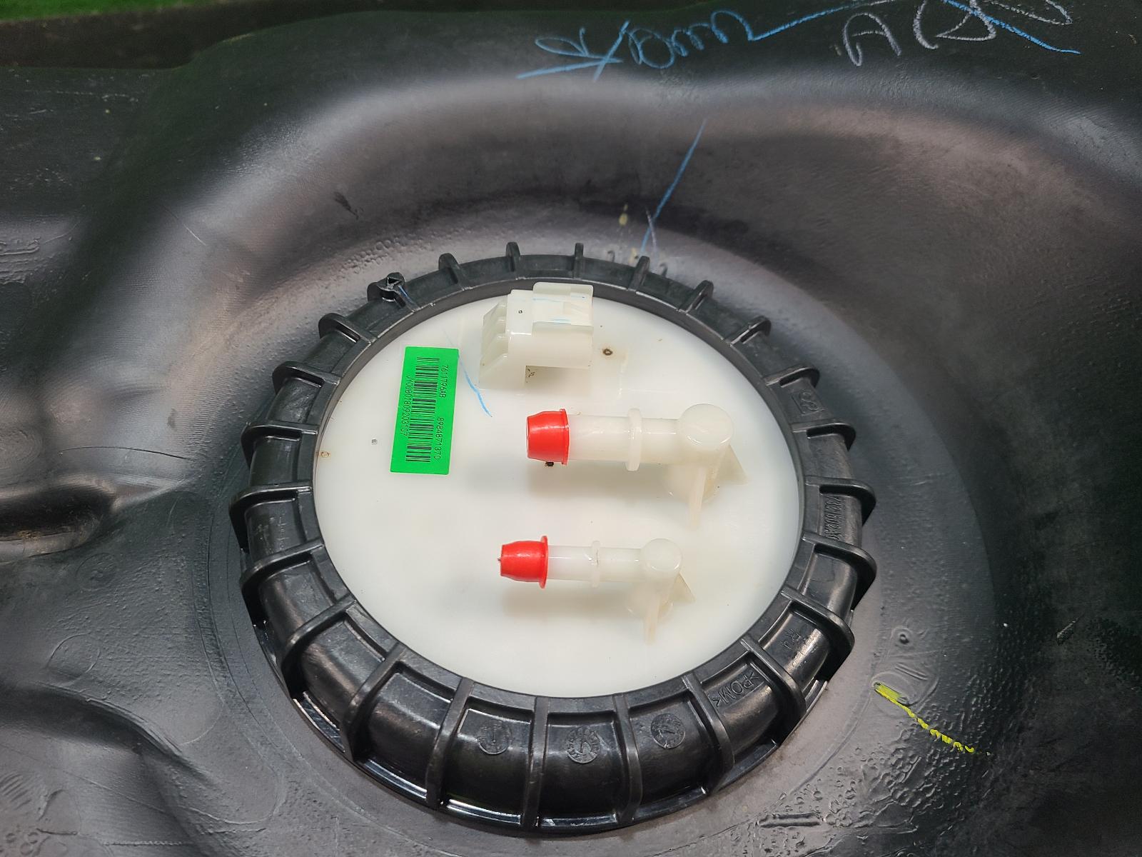 Fuel Tank Dmax Isuzu 2021