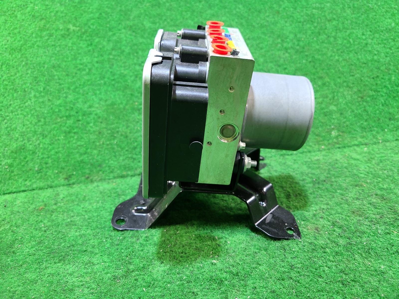 View Auto part Abs Pump/Modulator Isuzu Dmax 2021