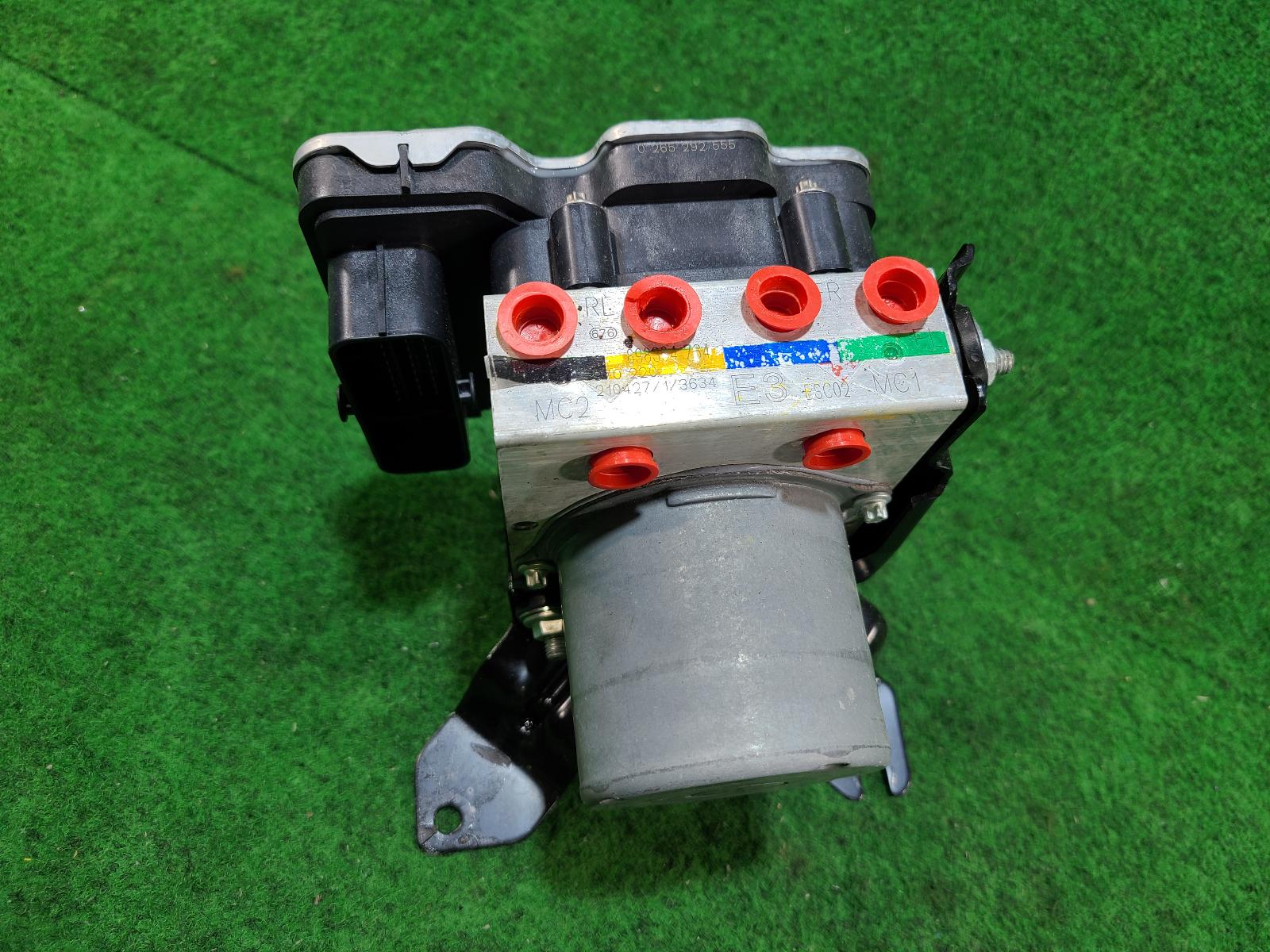 View Auto part Abs Pump/Modulator Isuzu Dmax 2021