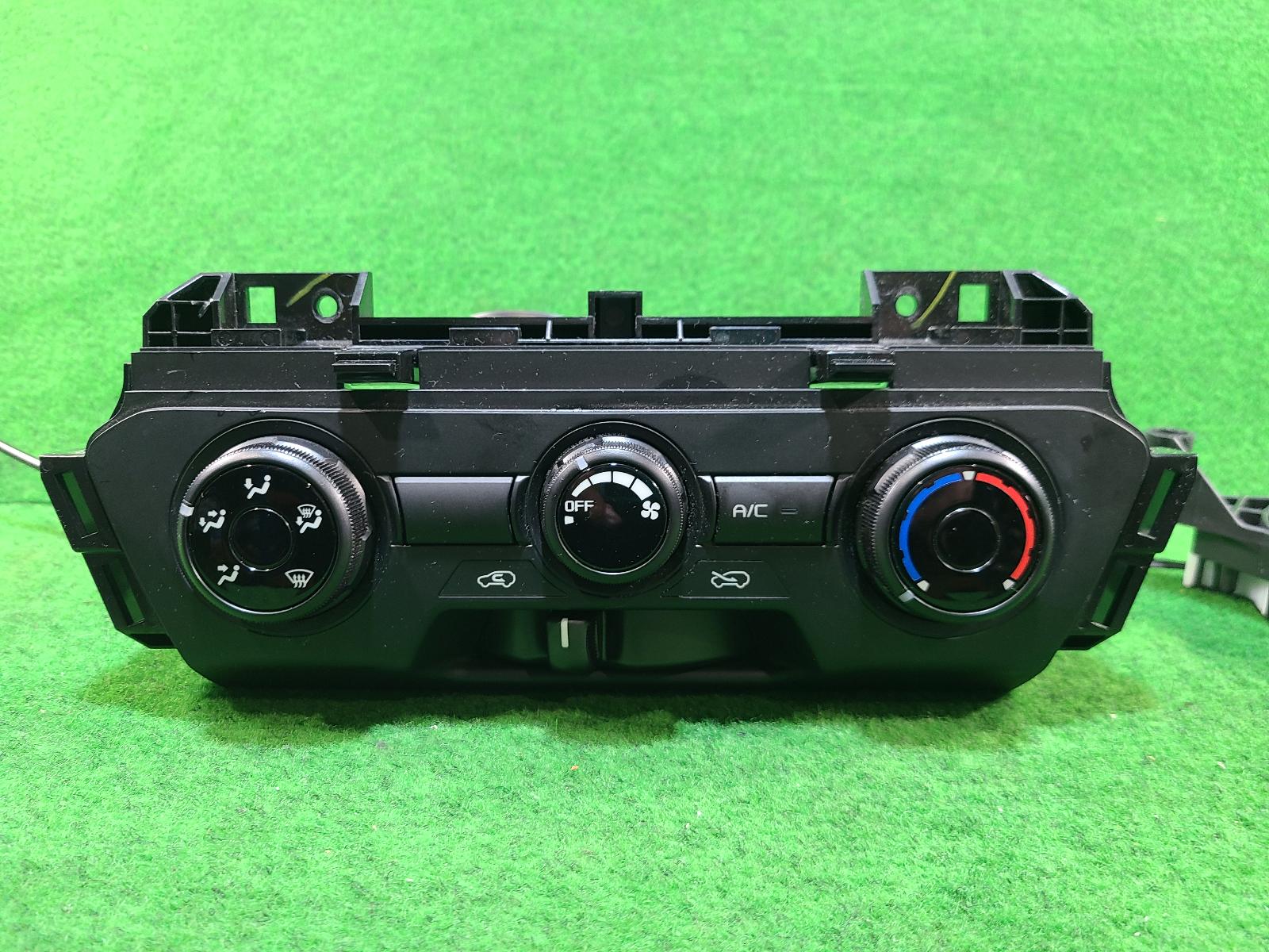 View Auto part Heater/Ac Controls Isuzu Dmax 2021