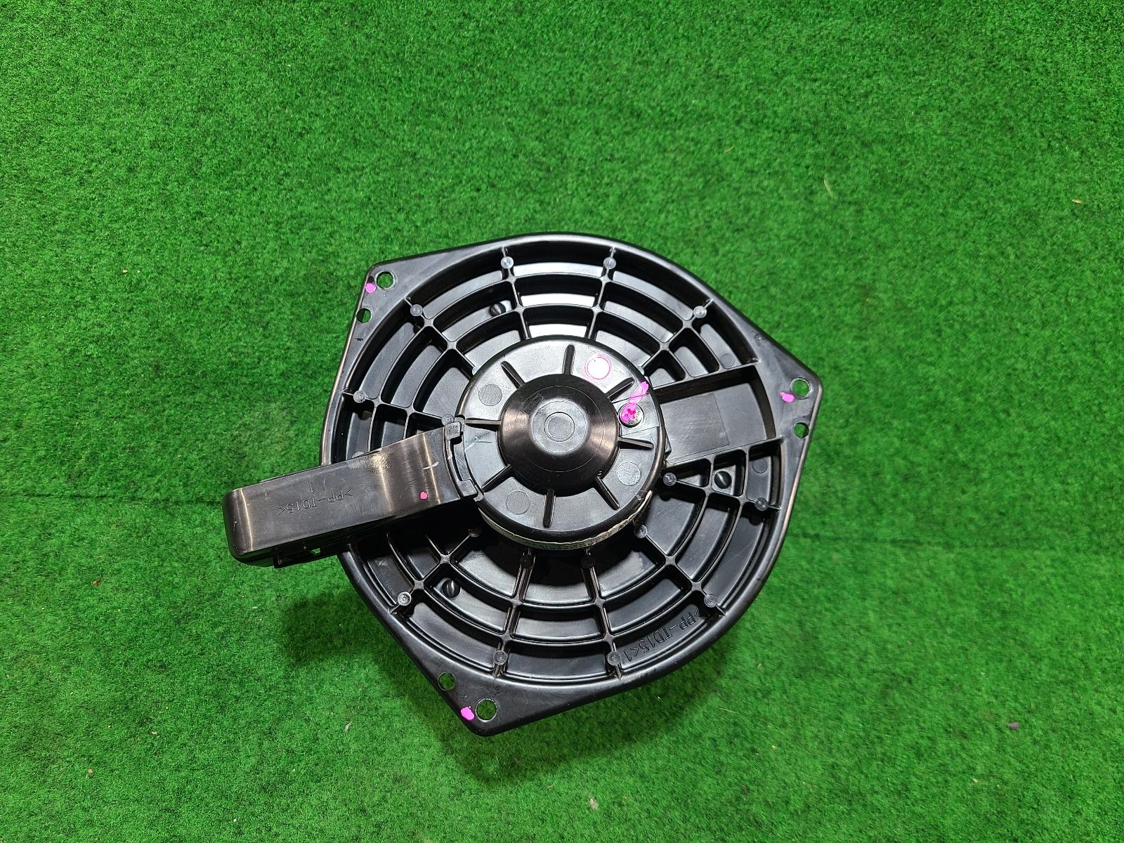 View Auto part Heater Fan Motor Isuzu Dmax 2021