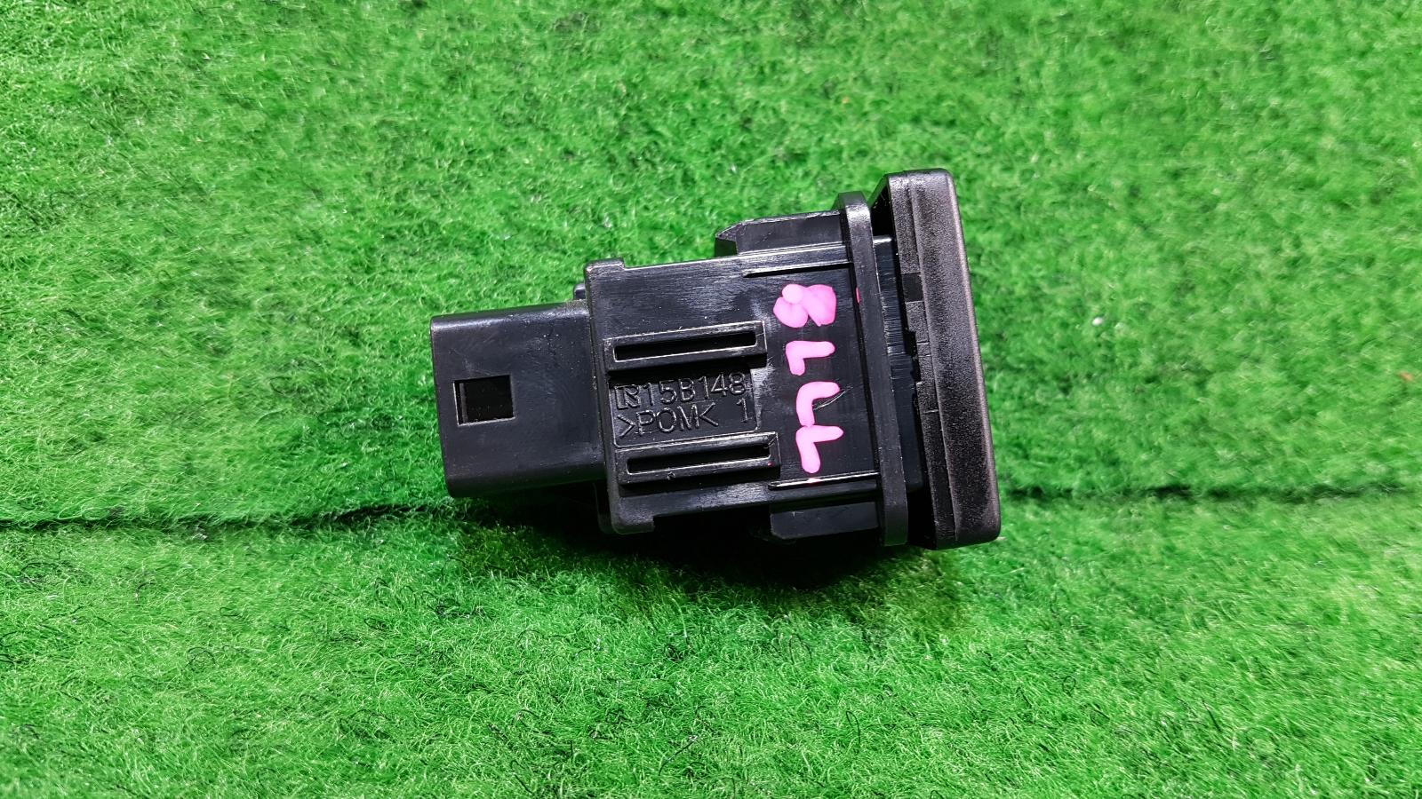 View Auto part Misc Switch/Relay Toyota Landcruiser 2016