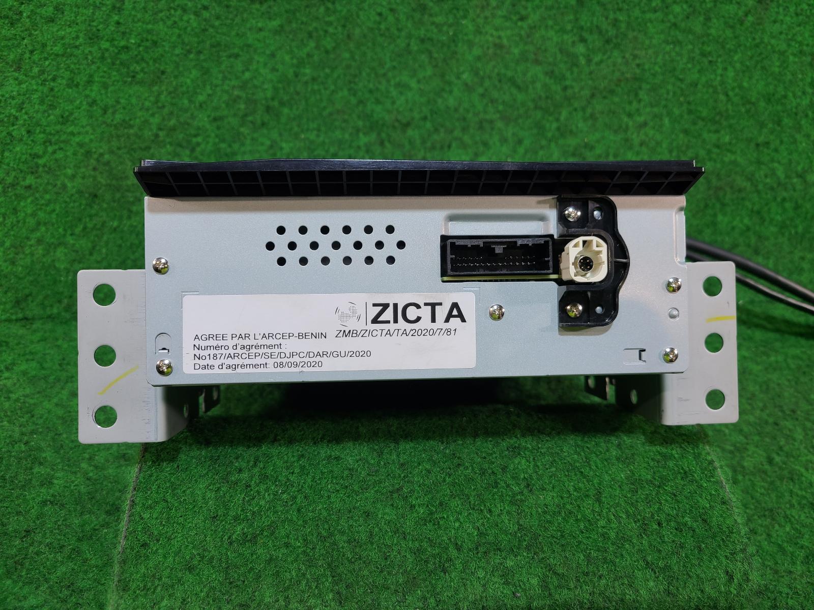 View Auto part Radio/Cd/Dvd/Sat/Tv Isuzu Dmax 2021