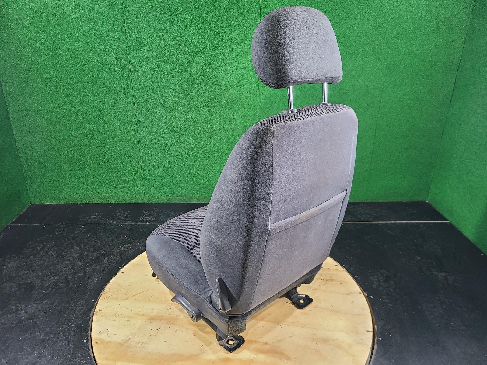 2012 Isuzu Dmax Front Seat View Auto part Front Seat Isuzu Dmax 2012