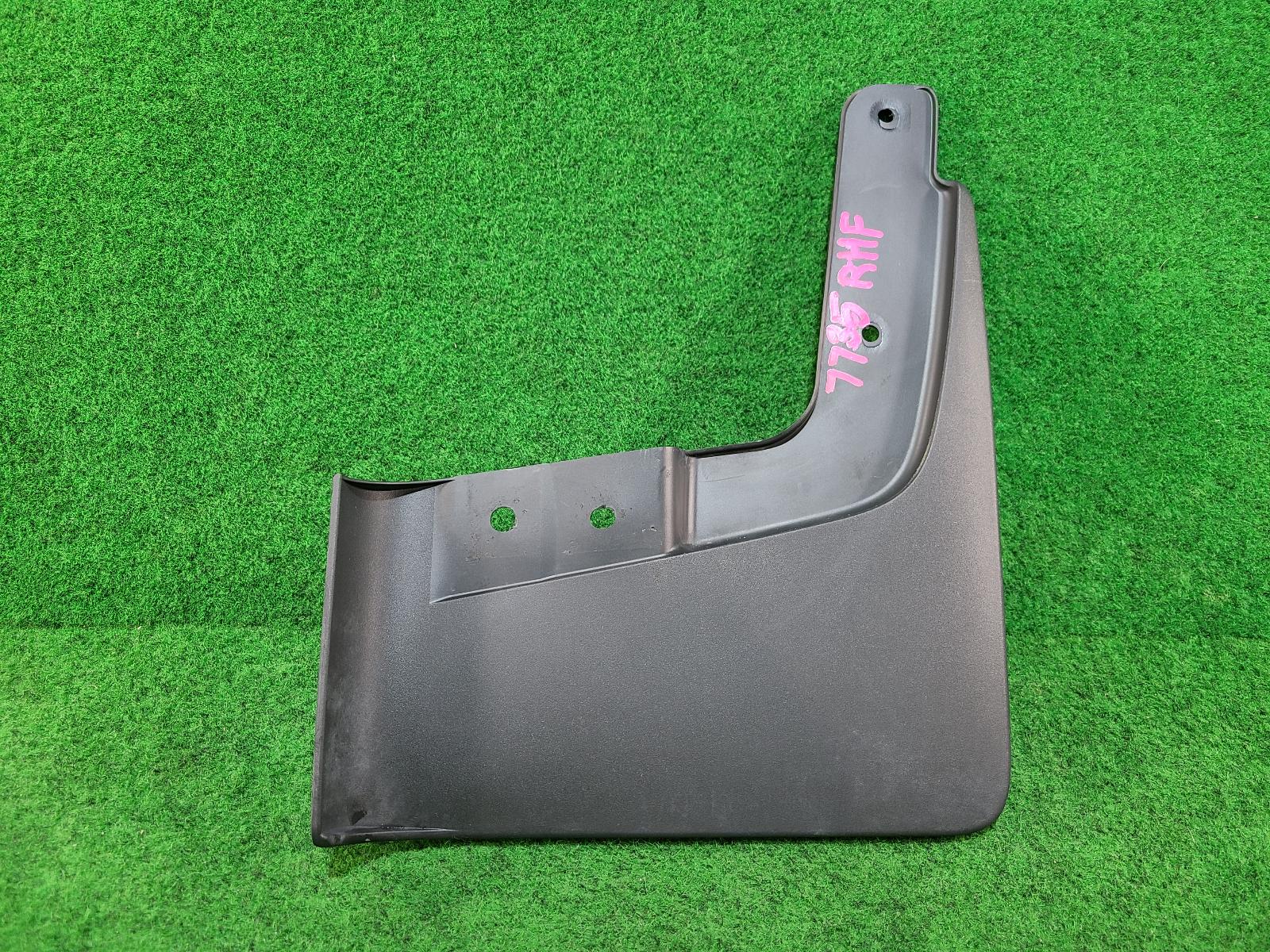 View Auto part Mud Flaps Mitsubishi Triton 2019