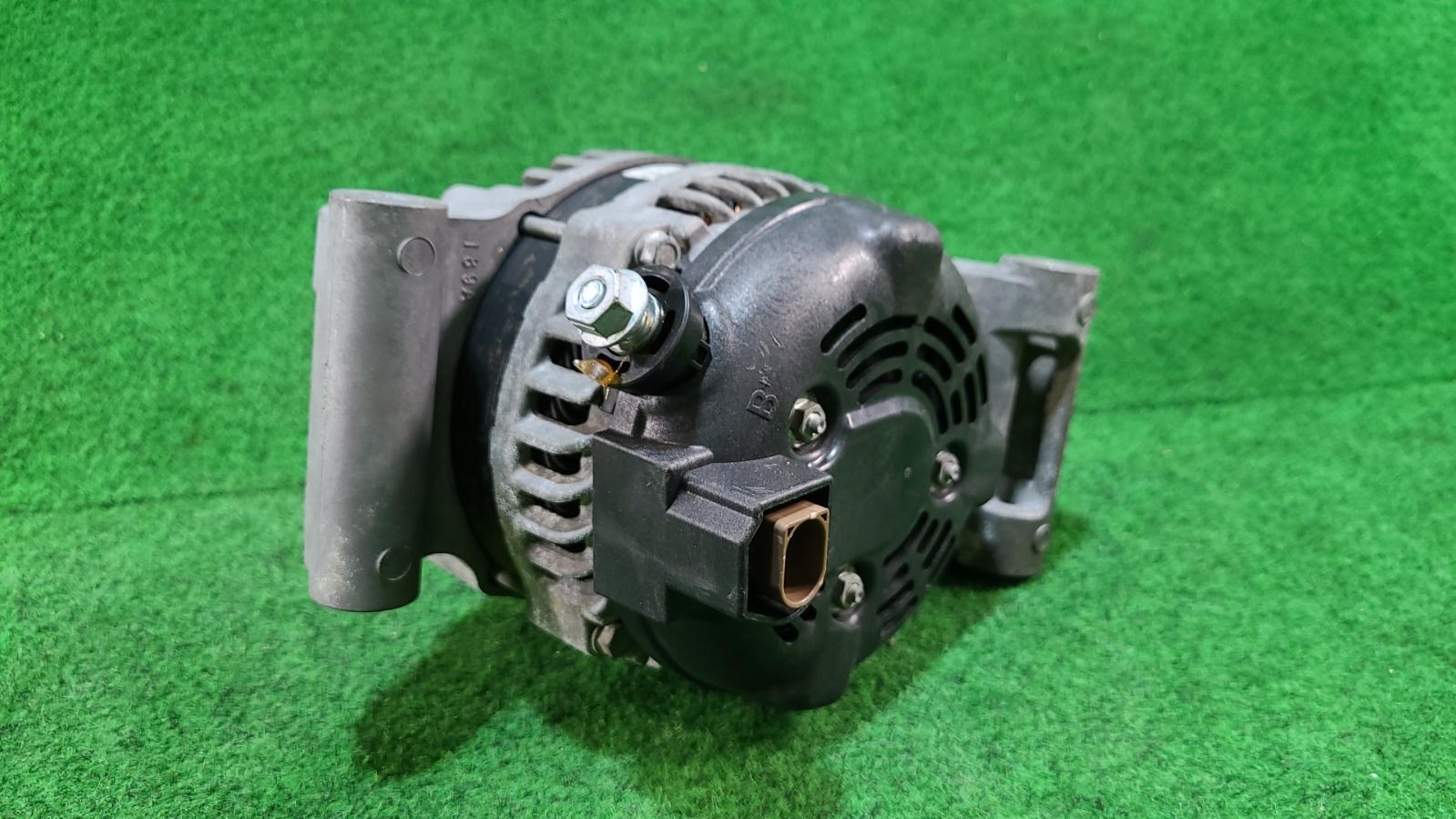 View Auto part Alternator Land Rover Defender 2012