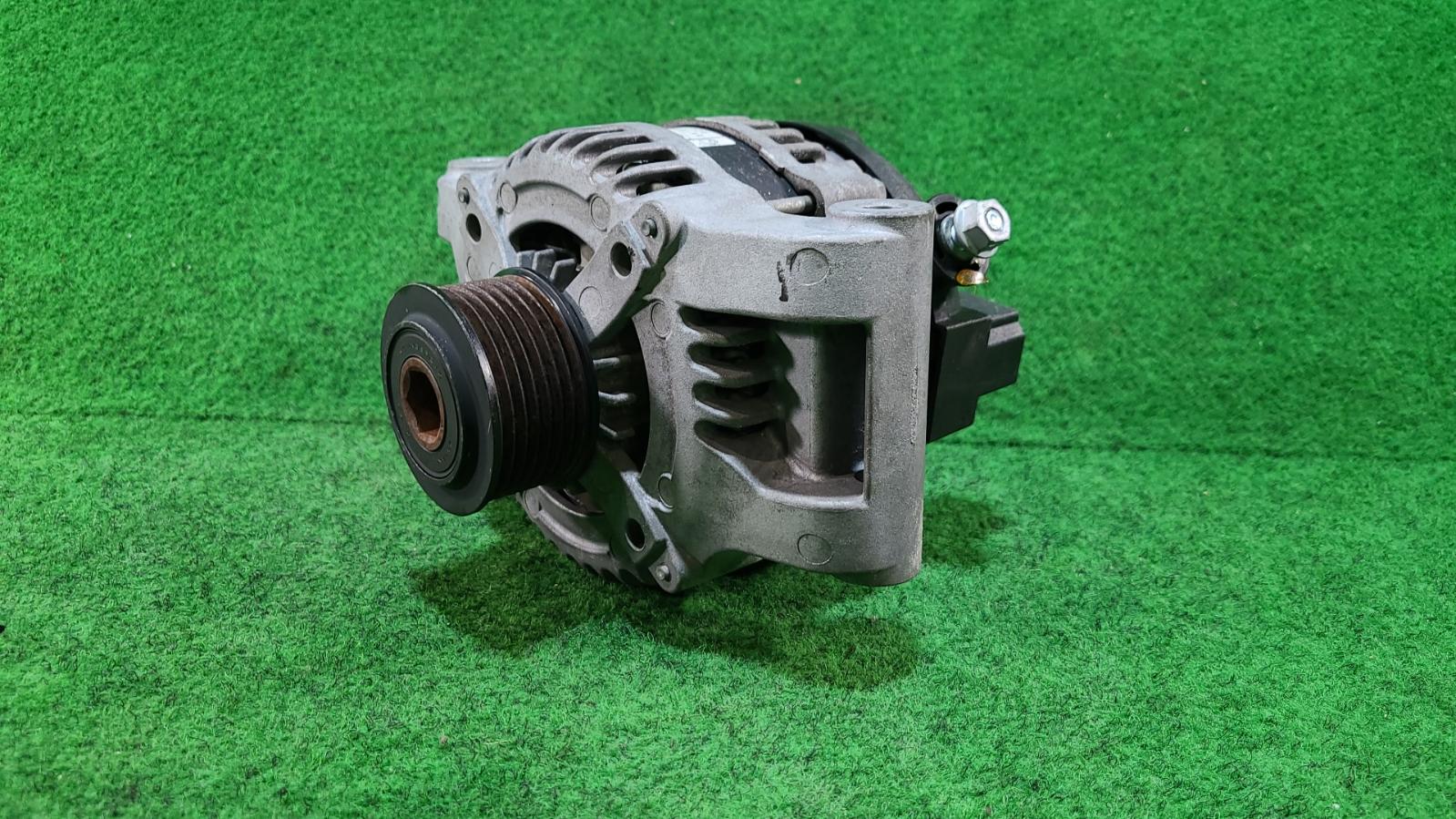 View Auto part Alternator Land Rover Defender 2012