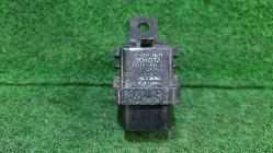 View Auto part Misc Switch/Relay Toyota Landcruiser 1994