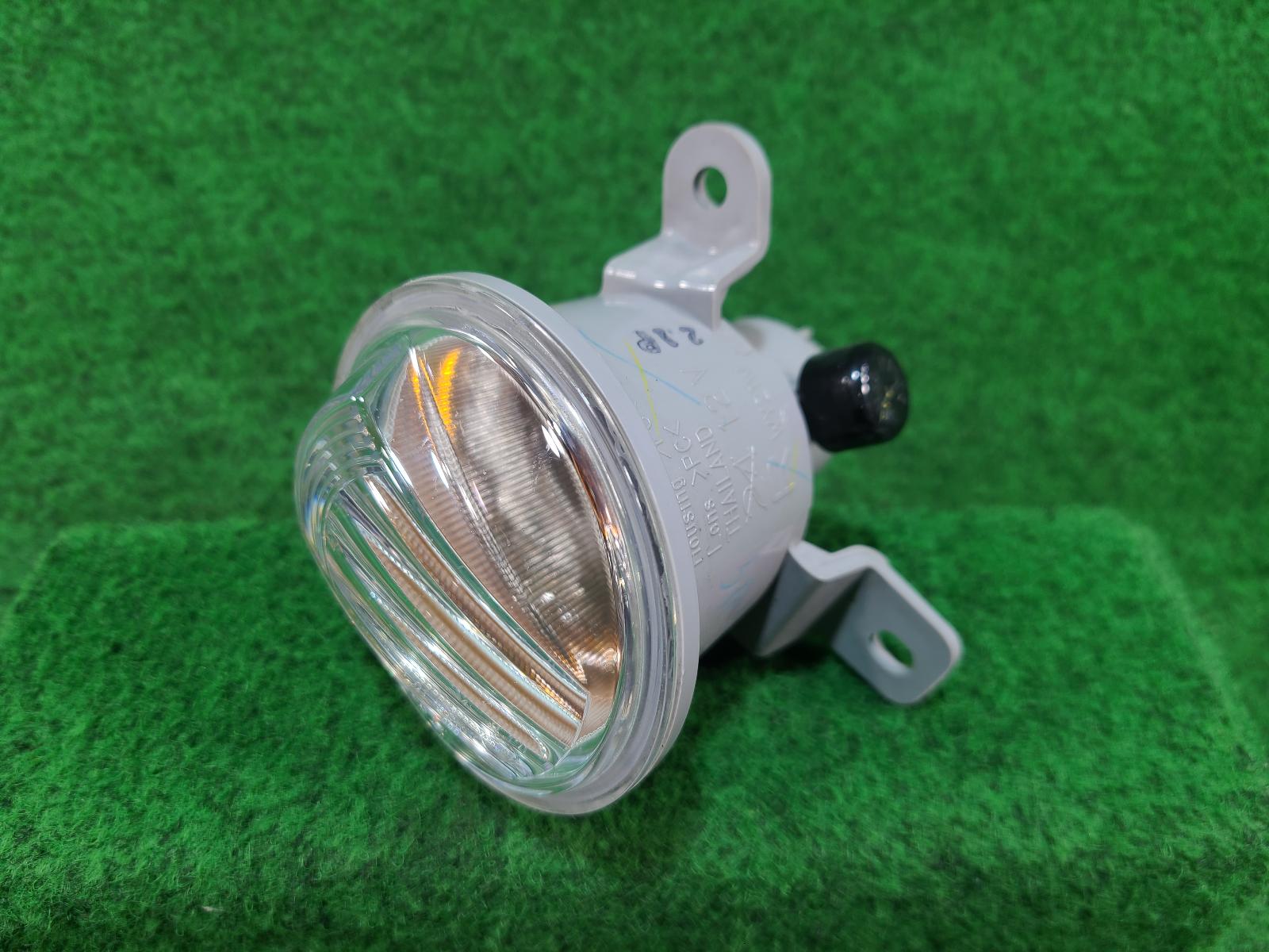 View Auto part Right Indicator/Fog/Side Isuzu Dmax 2023