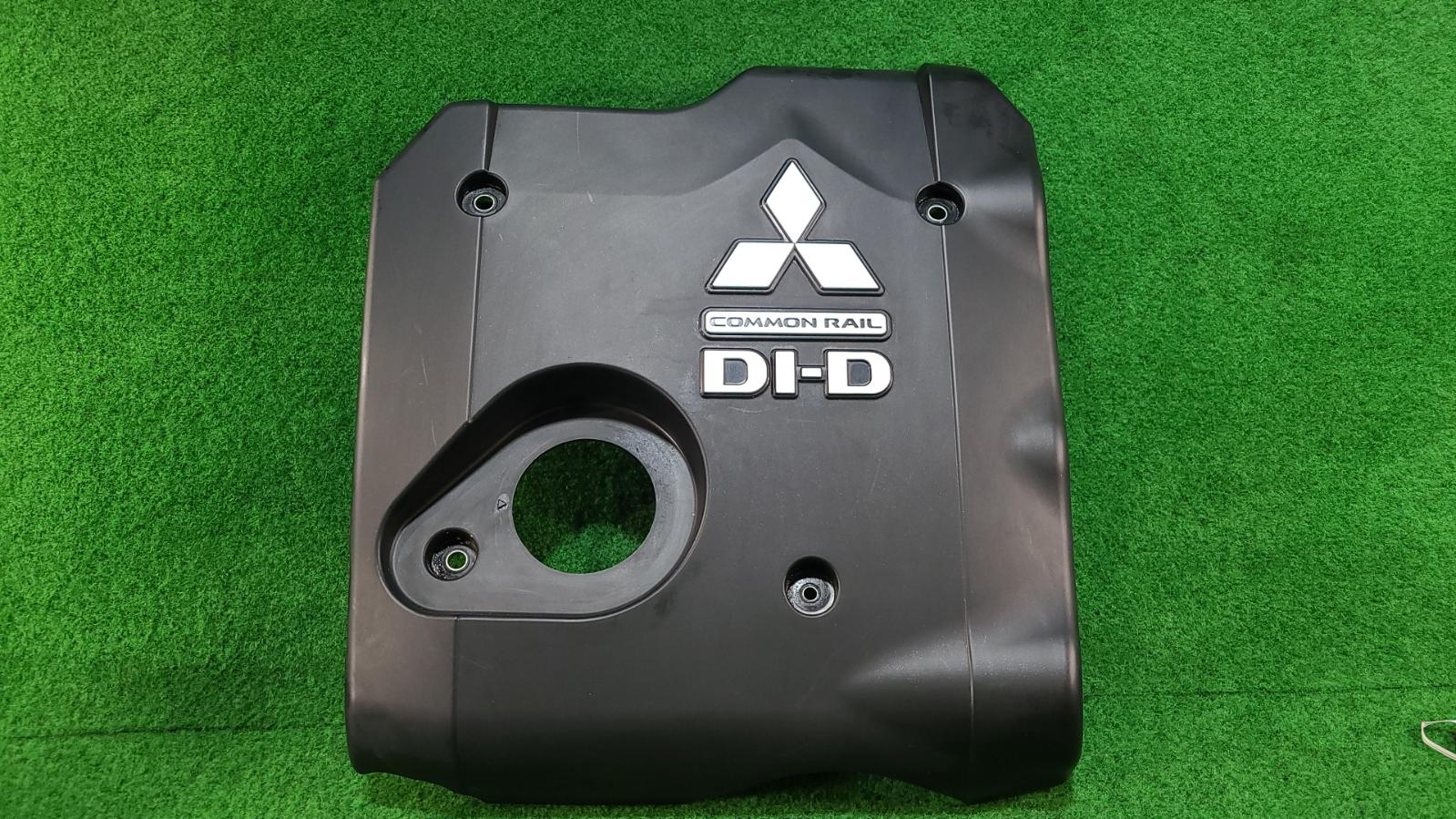 View Auto part Engine Cover Mitsubishi Triton 2012