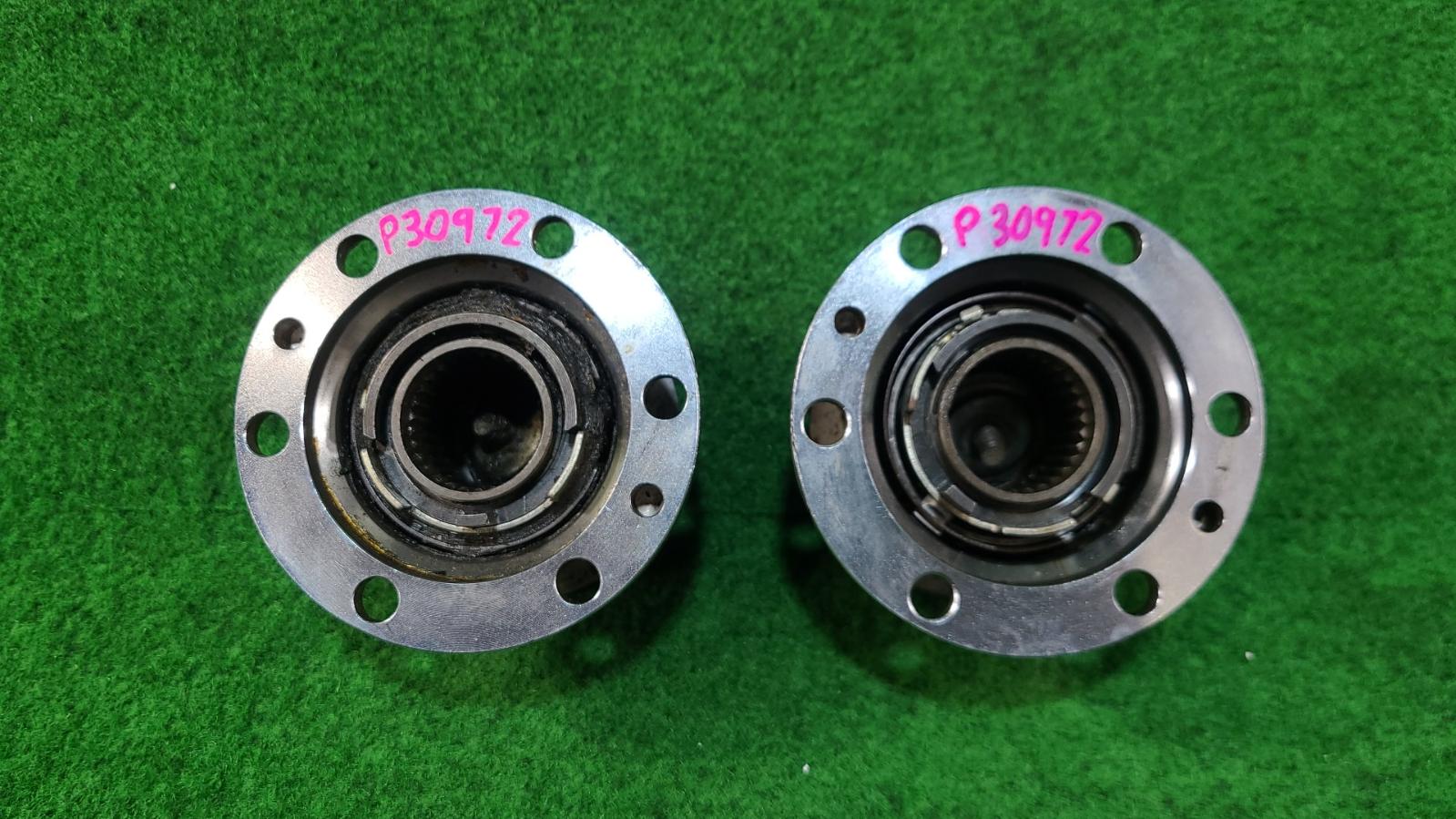 View Auto part Freewhl/Locking Hub Toyota 4 Runner 1985