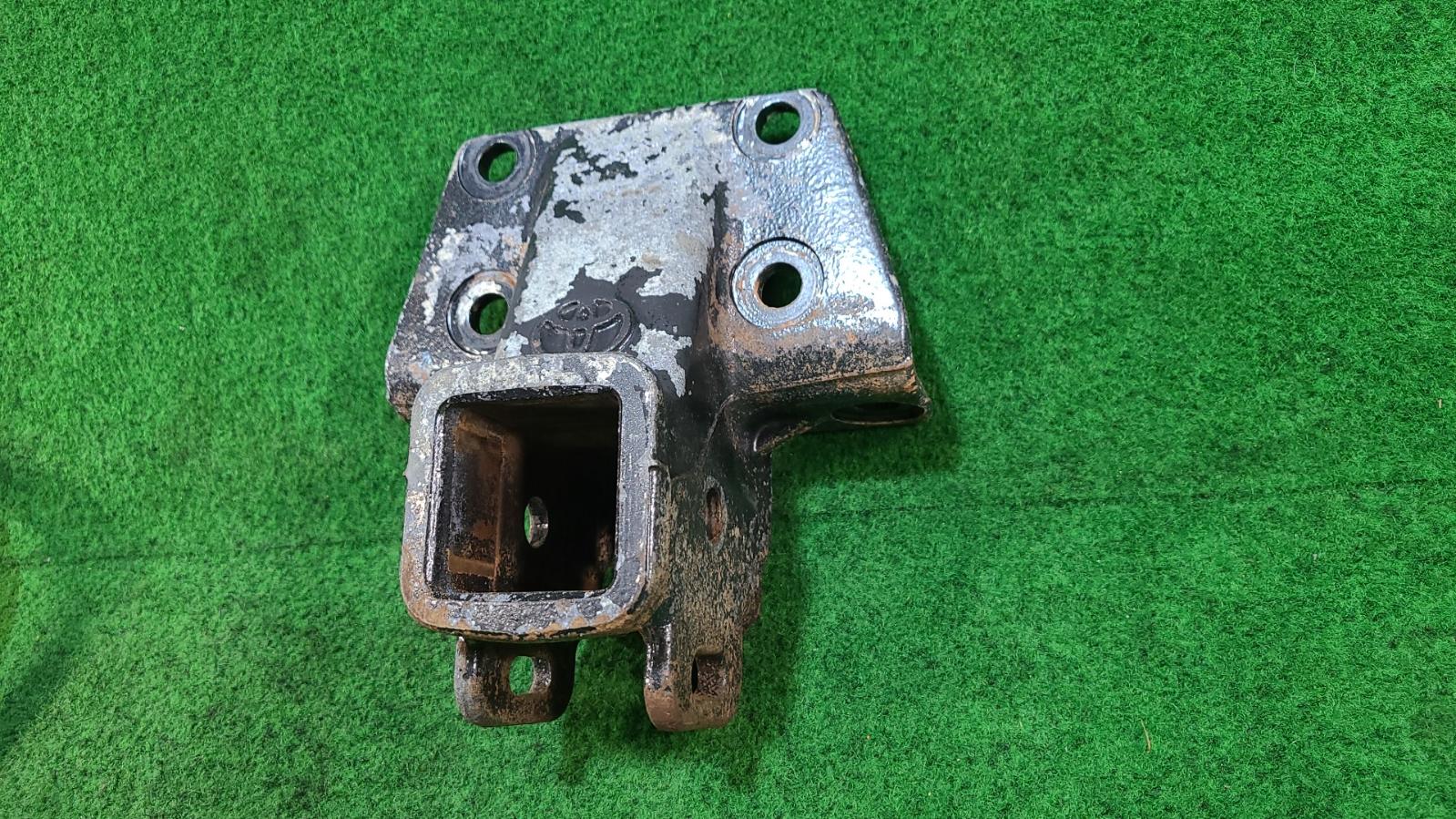 2005 Toyota Prado Towbar View Auto part Towbar Toyota Prado 2005