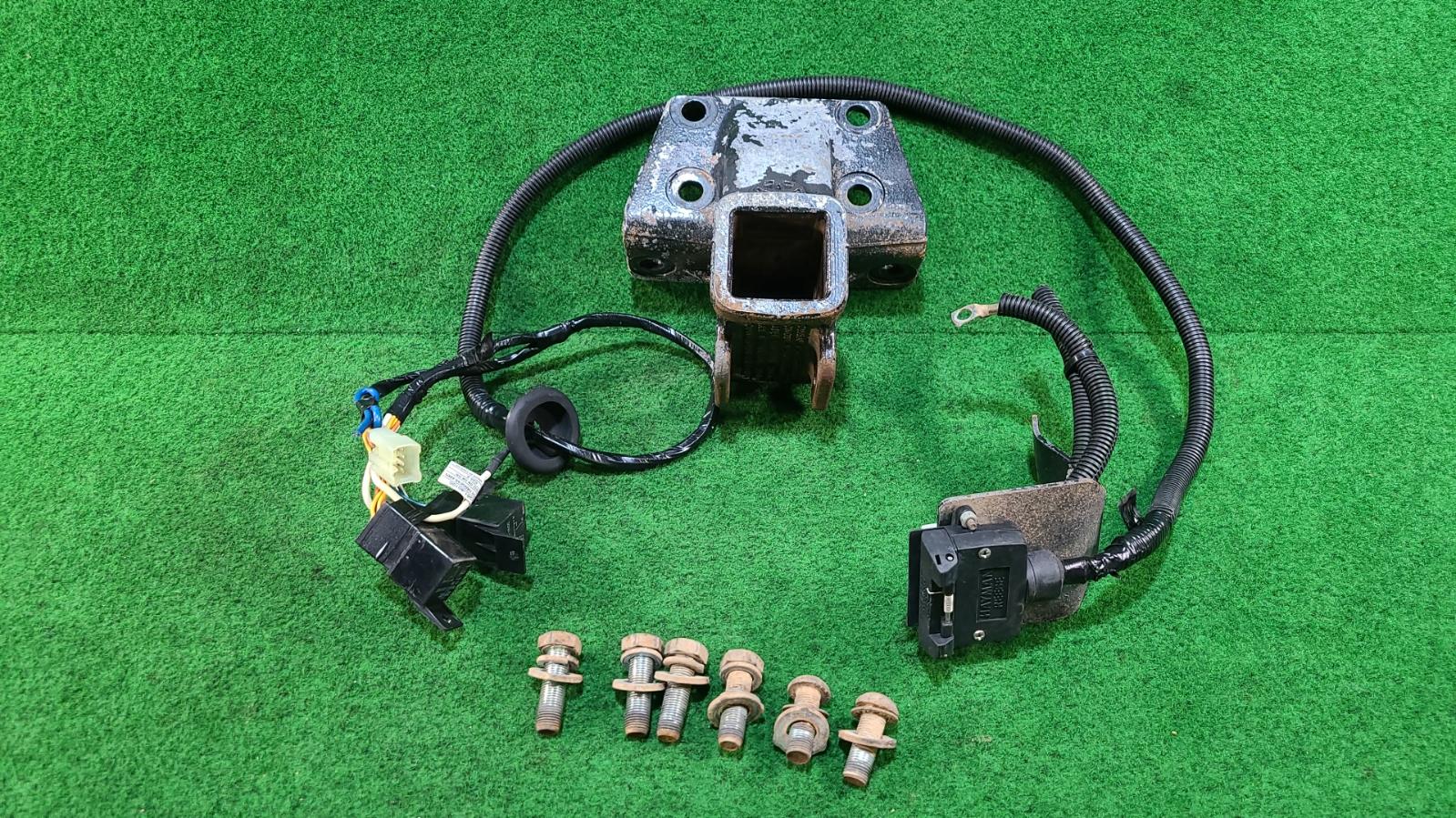2005 Toyota Prado Towbar View Auto part Towbar Toyota Prado 2005