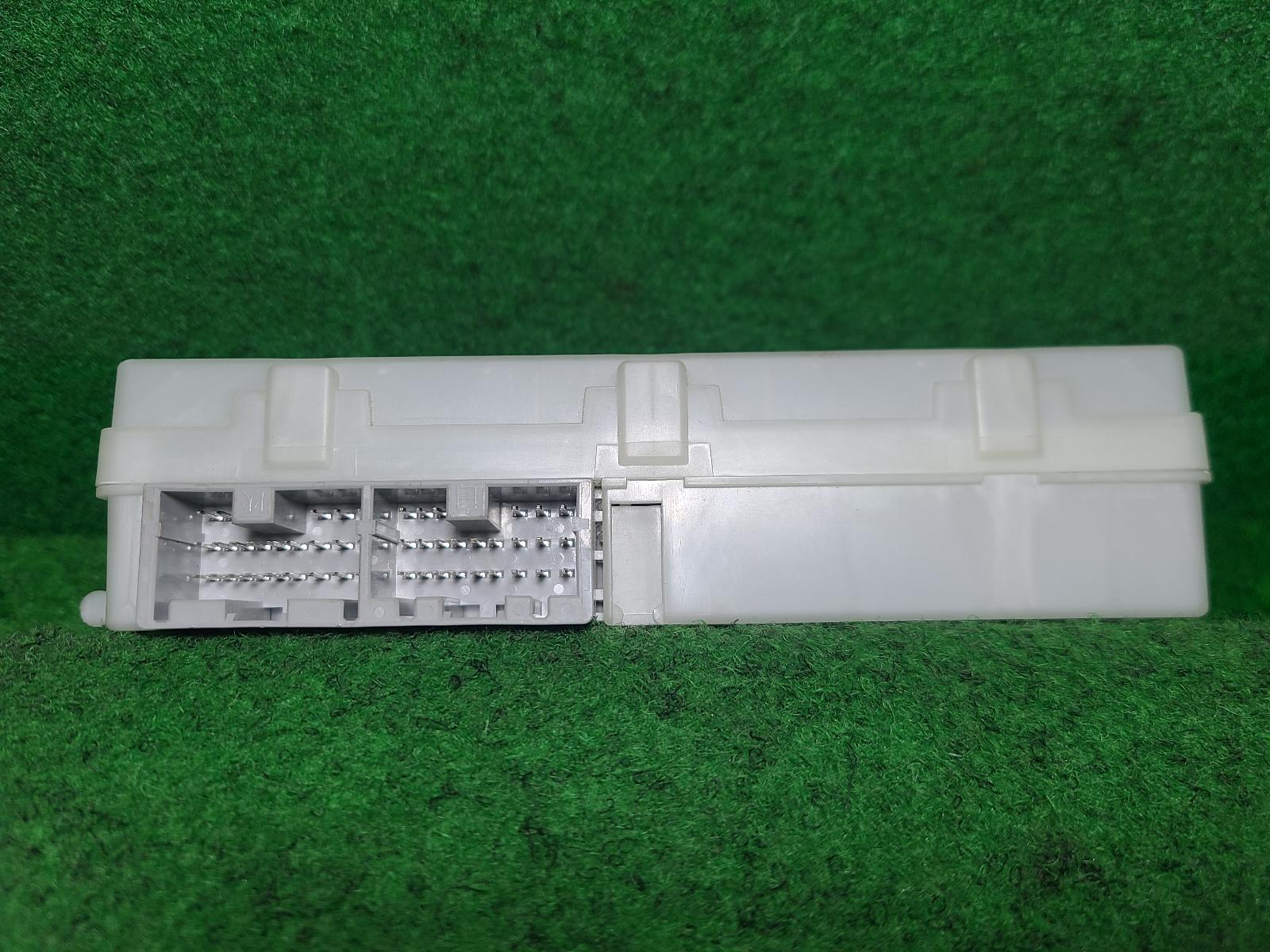 View Auto part Ecu Mitsubishi Triton 2018