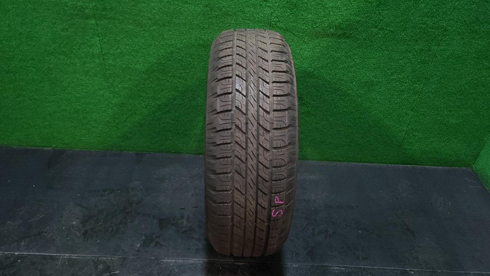 View Auto part Tyre Nissan Navara 2014