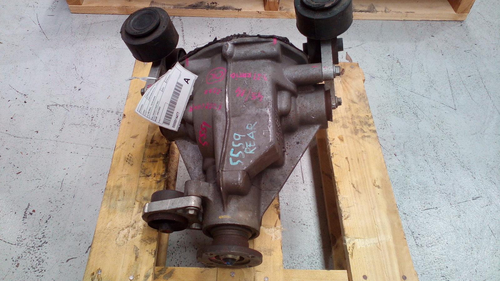 View Auto part Differential Centre Land Rover Freelander 2001