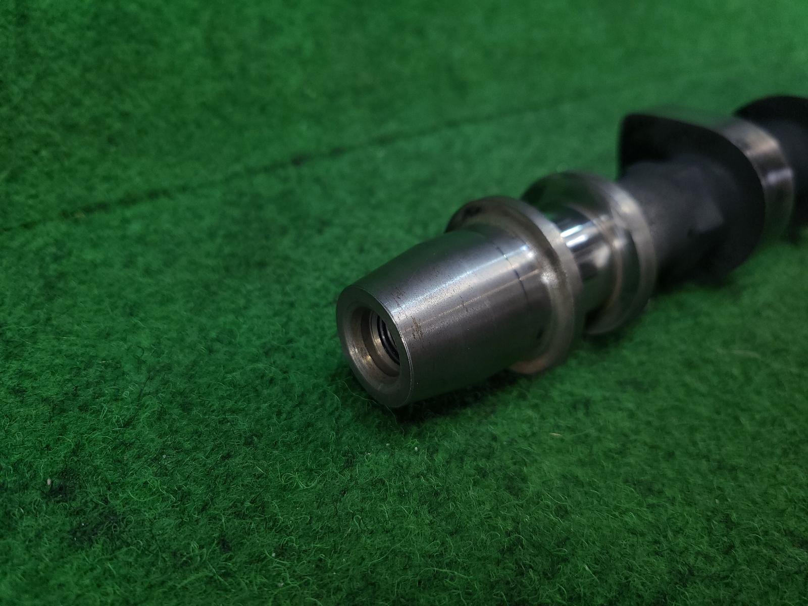 View Auto part Camshaft Toyota Hilux 2002