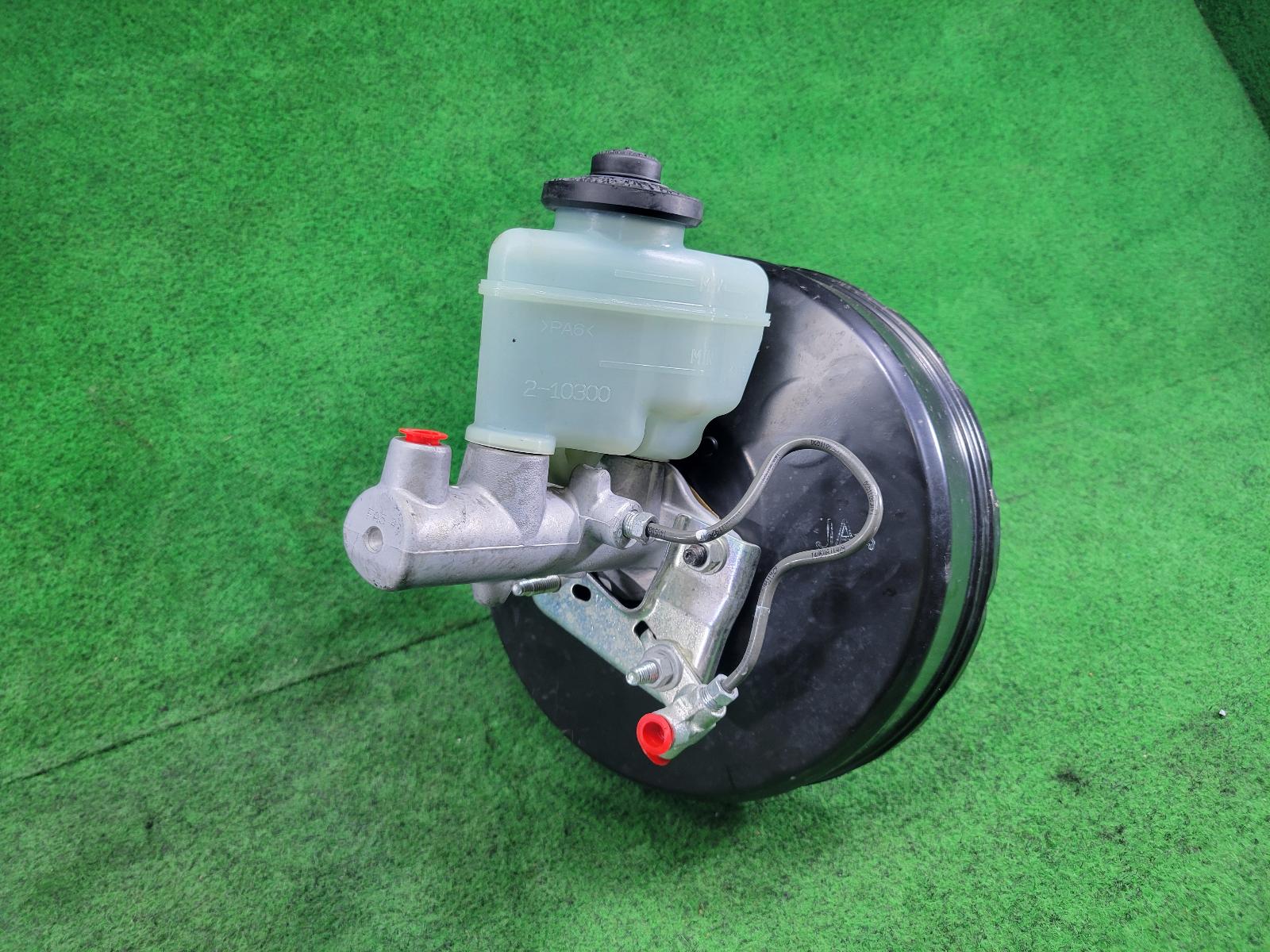 View Auto part Brake Booster Toyota Landcruiser 2014