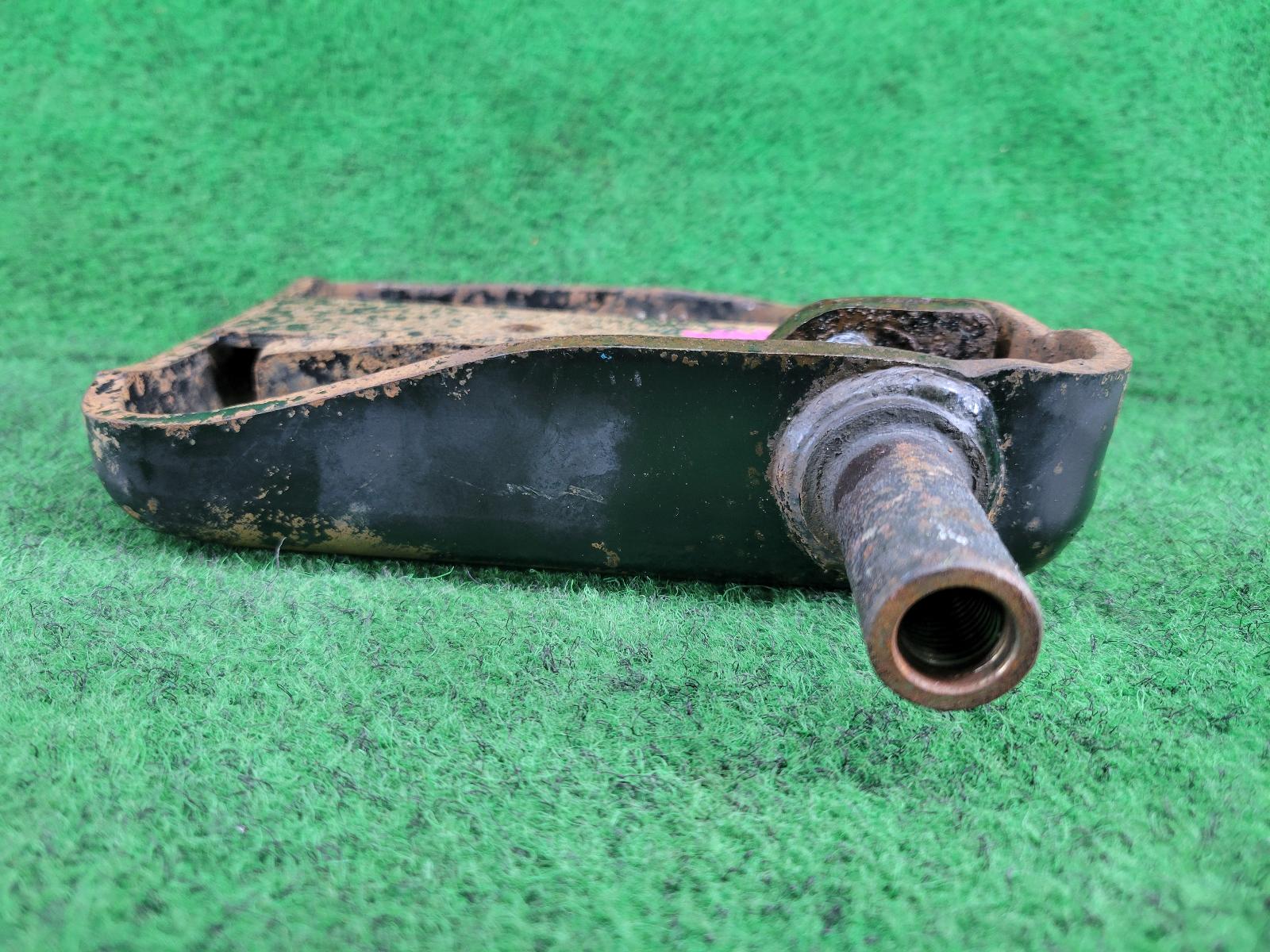 View Auto part Rear Leaf Spring Toyota Landcruiser 2014
