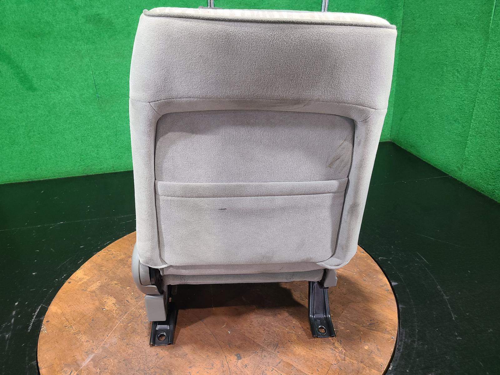 View Auto part Front Seat Nissan Patrol 2002
