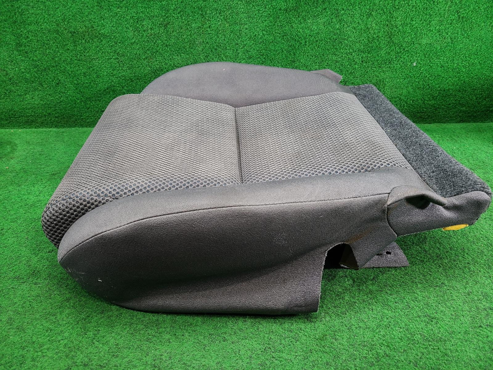 View Auto part Front Seat Toyota Hilux 2014