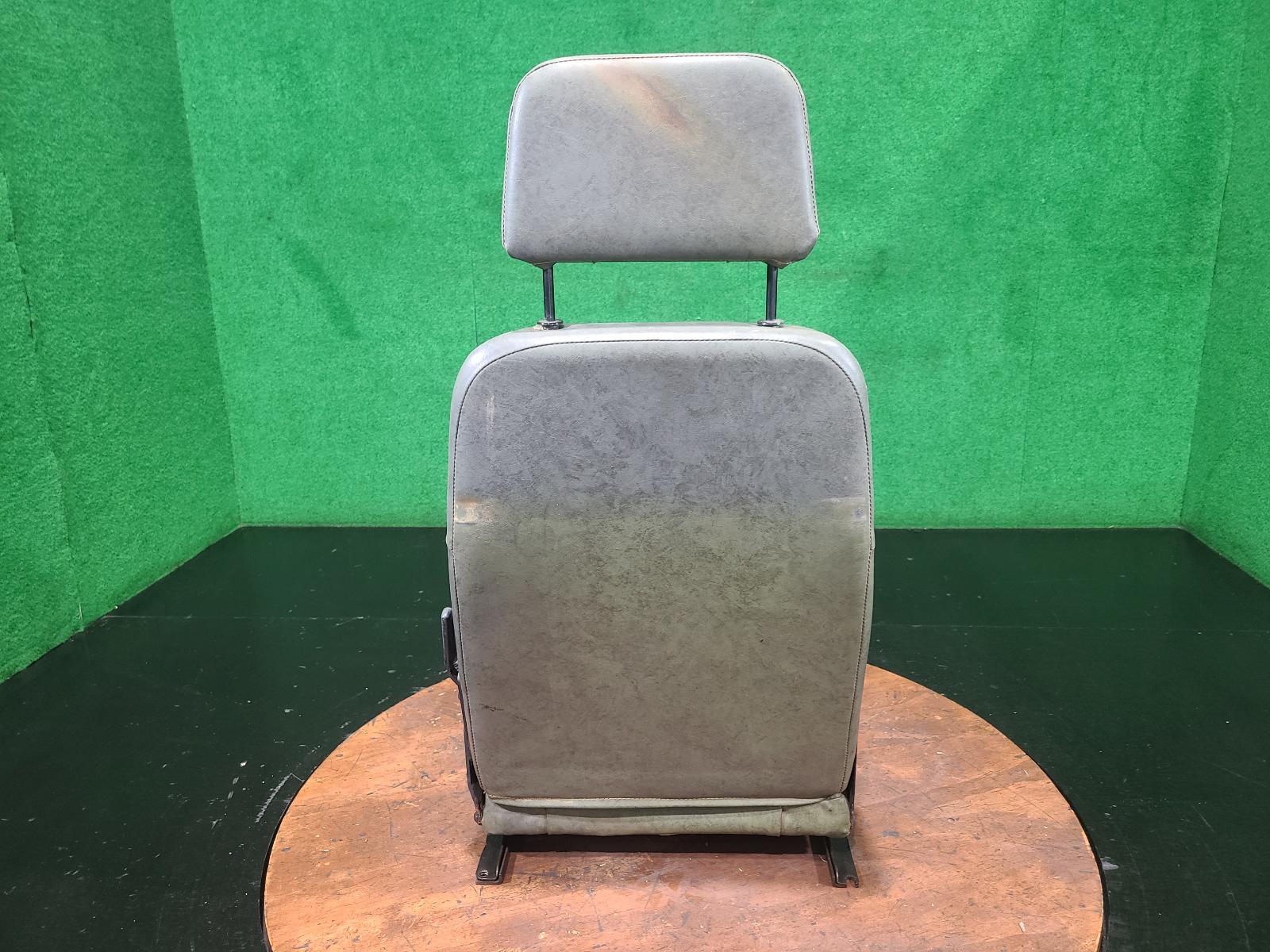 View Auto part Front Seat Land Rover One Ten 1988