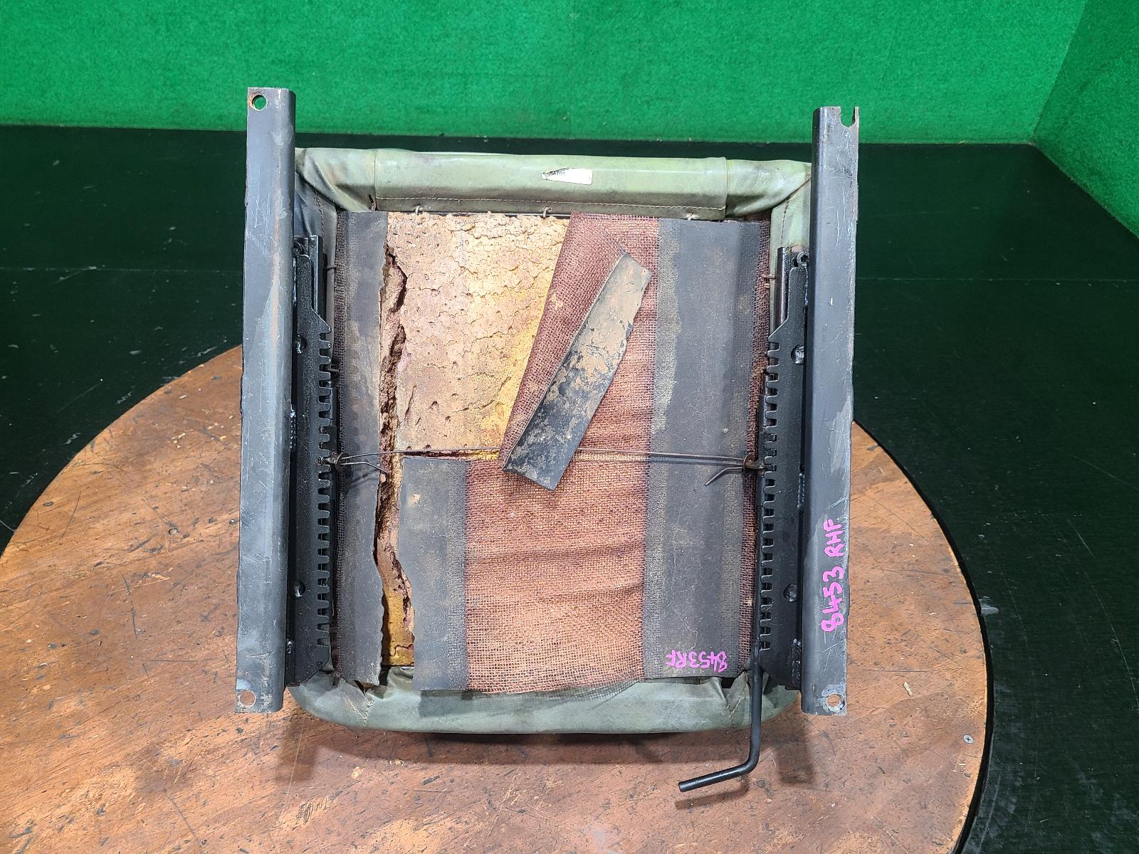 View Auto part Front Seat Land Rover One Ten 1988