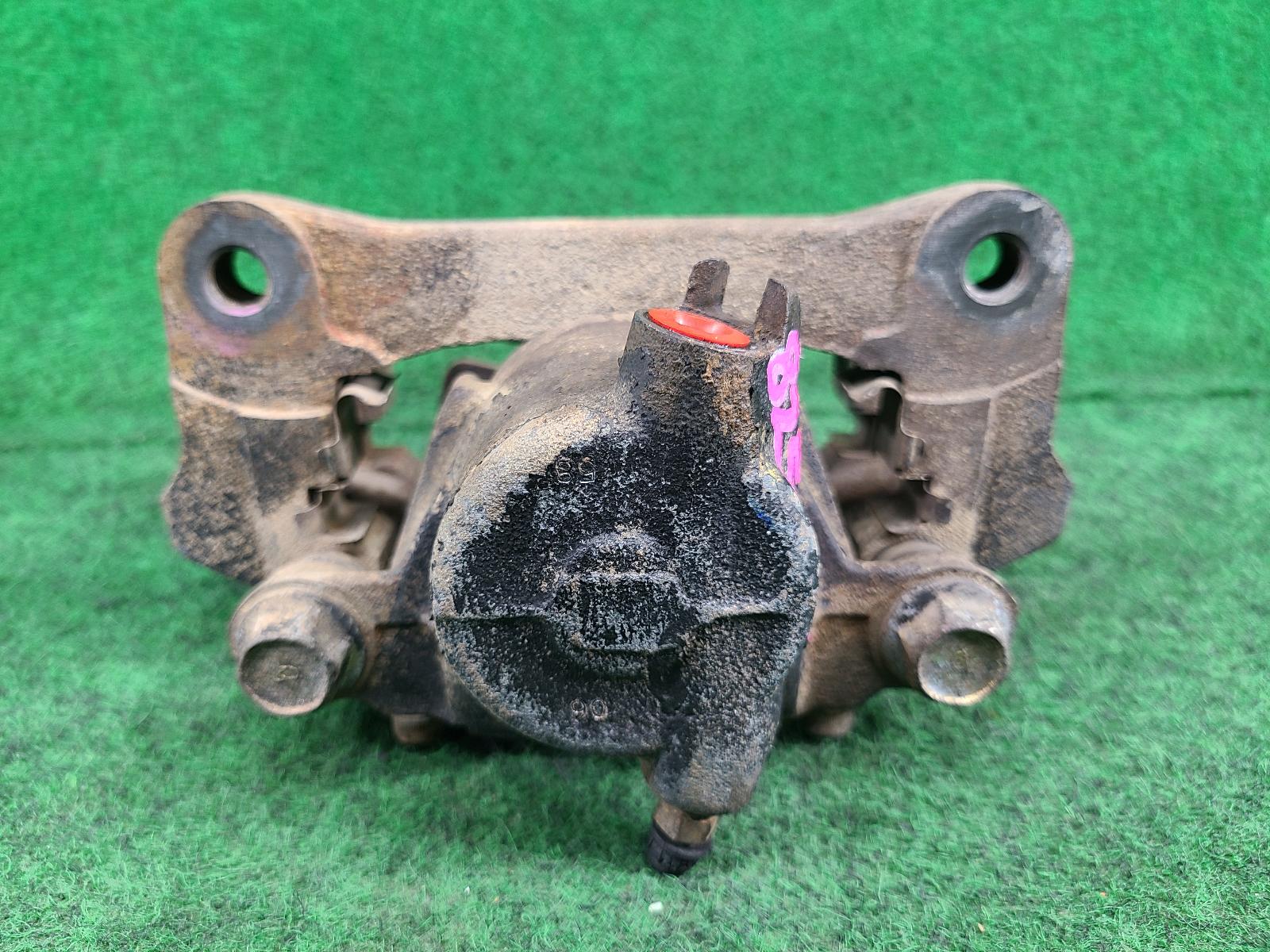View Auto part Caliper Toyota Landcruiser 1995