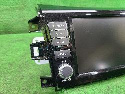 View Auto part Radio/Cd/Dvd/Sat/Tv Nissan Navara 2021