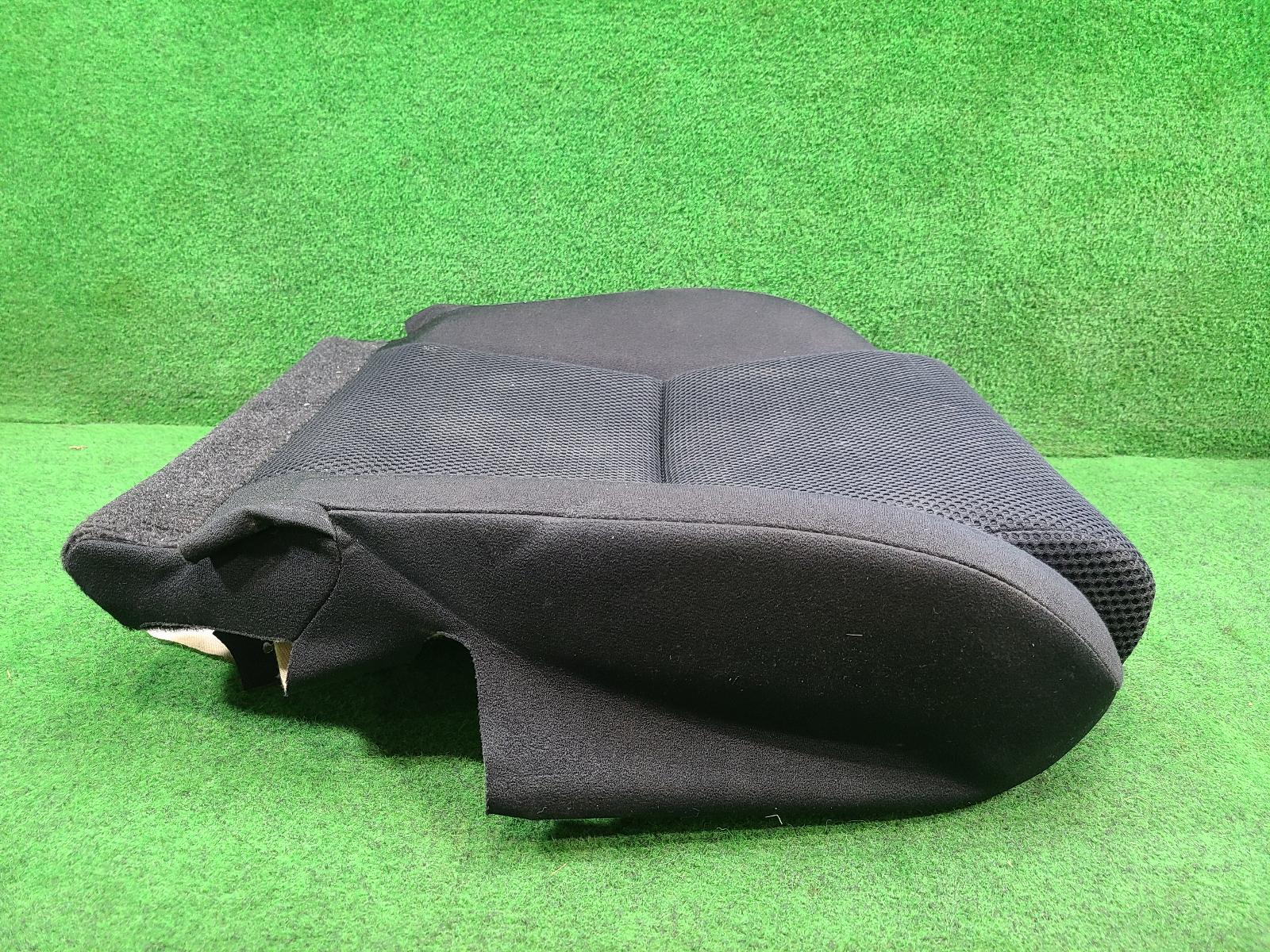 View Auto part Front Seat Toyota Hilux 2013