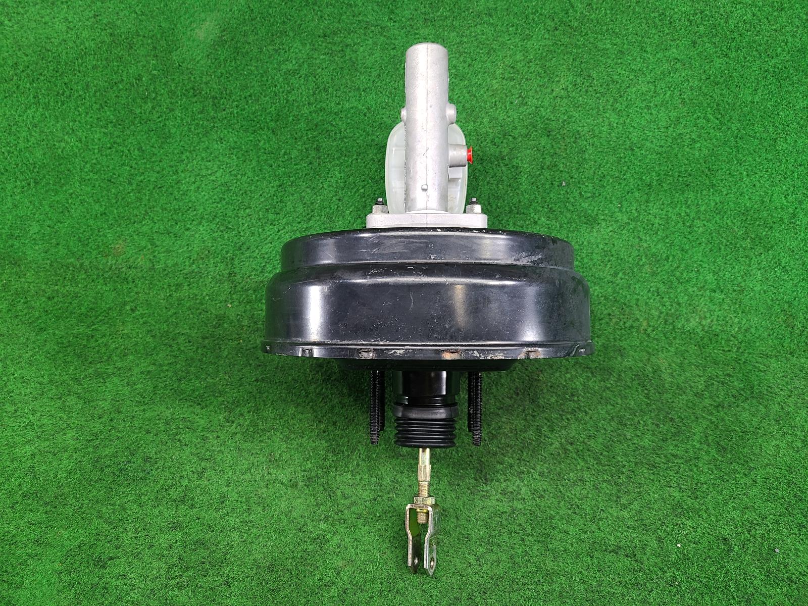 View Auto part Brake Booster Nissan Patrol 2006
