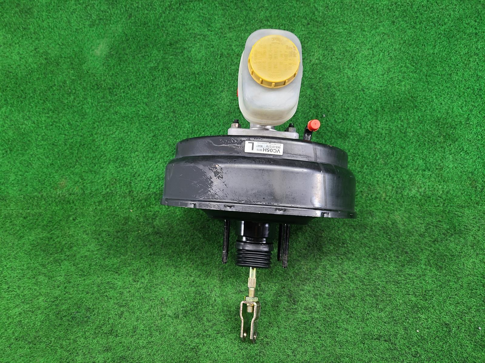 View Auto part Brake Booster Nissan Patrol 2006