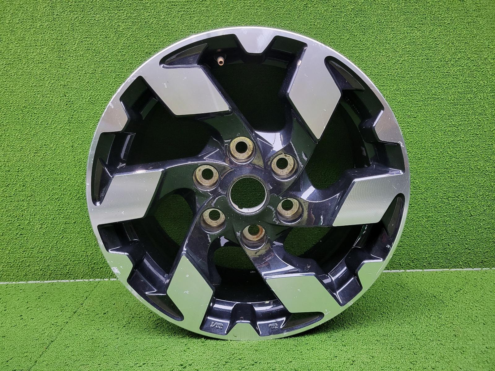 View Auto part Wheel Mag Mitsubishi Triton 2017