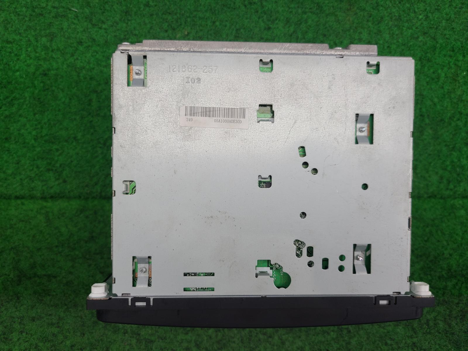View Auto part Radio/Cd/Dvd/Sat/Tv Toyota Prado 2004