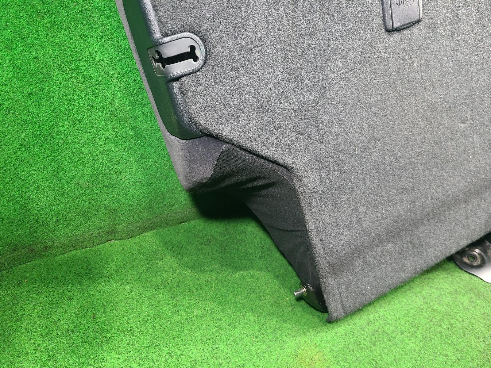 View Auto part 2nd Seat (Rear Seat) Toyota Prado 2021