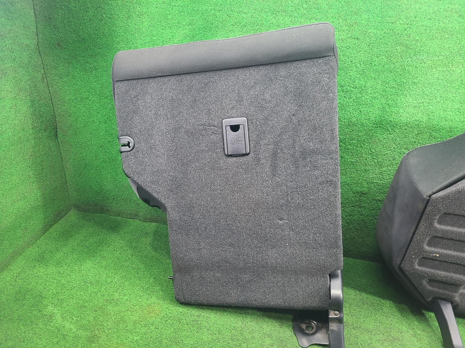View Auto part 2nd Seat (Rear Seat) Toyota Prado 2021