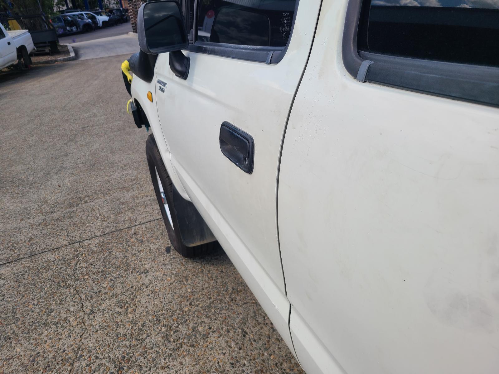 View Auto part Left Front Door Toyota Hilux 2001