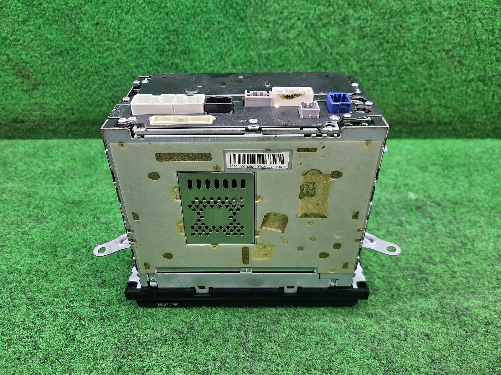 View Auto part Radio/Cd/Dvd/Sat/Tv Toyota Prado 2006