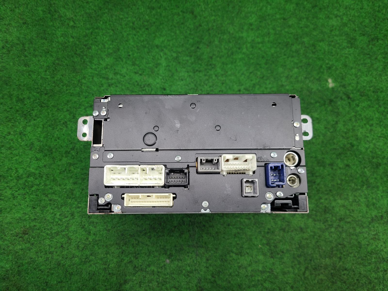 View Auto part Radio/Cd/Dvd/Sat/Tv Toyota Prado 2006