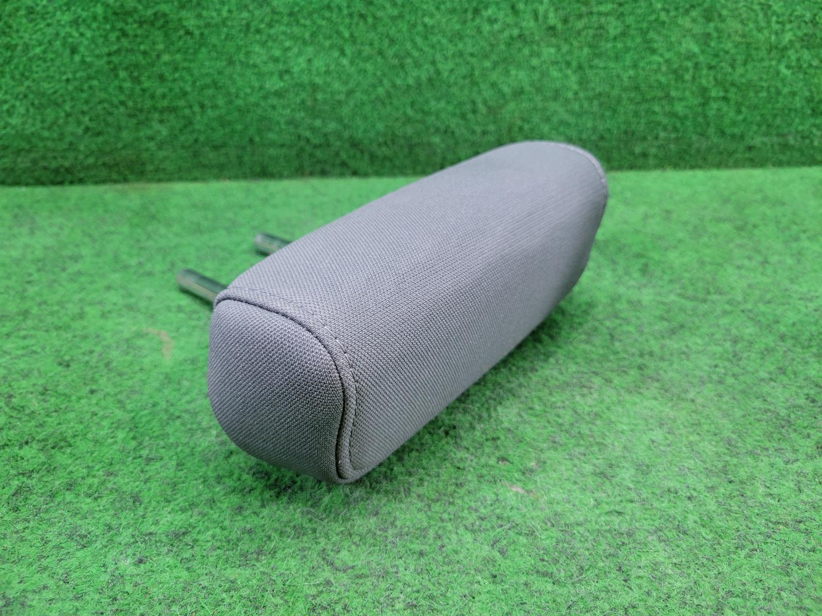 View Auto part Headrest Ram 1500 2018