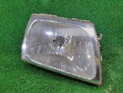 View Auto part Right Headlamp Toyota Hilux 2004