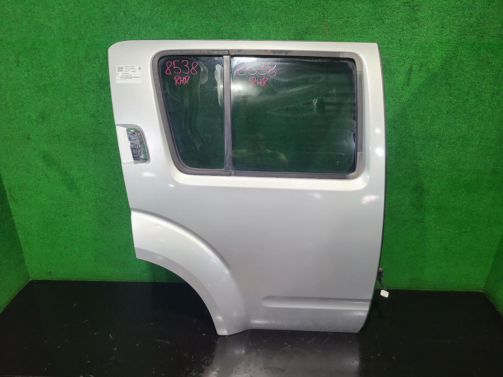 View Auto part Right Rear Door Sliding Nissan Pathfinder 2008