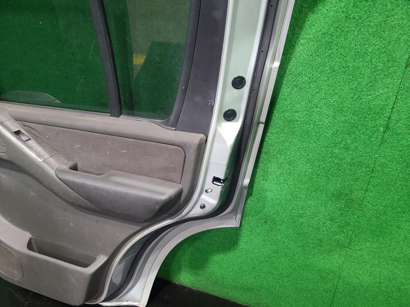 View Auto part Right Rear Door Sliding Nissan Pathfinder 2008